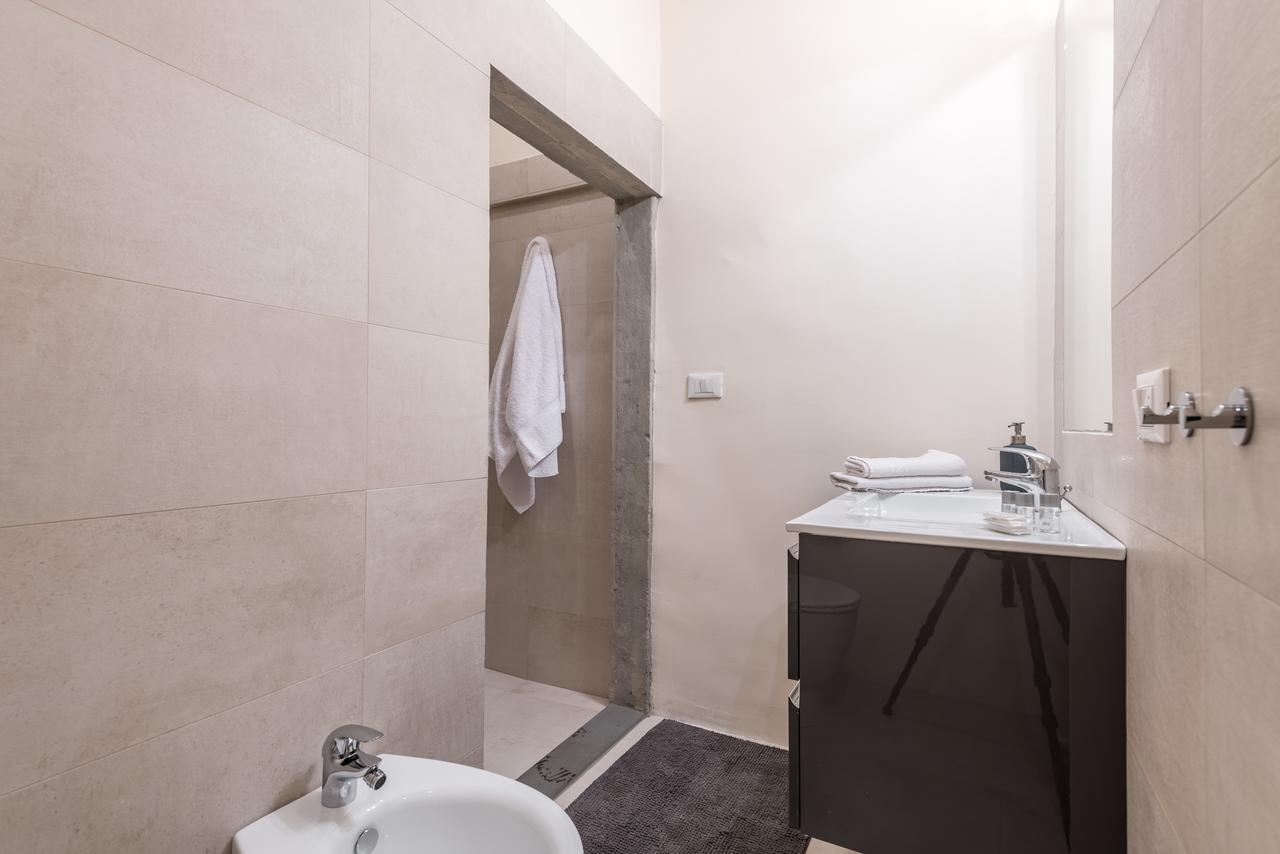 Appartement Romantic Novella By Mmega
