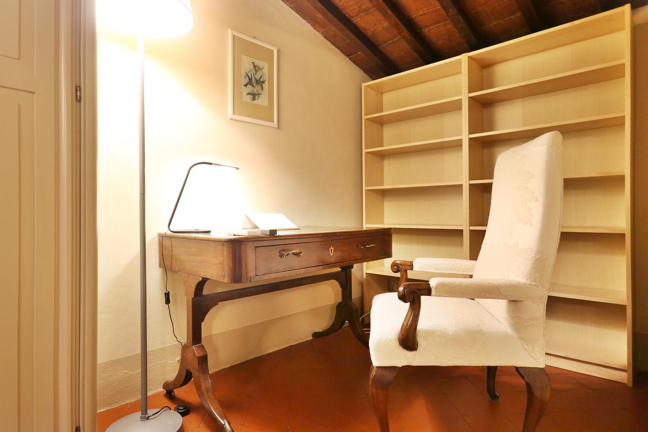 Maison d'hôtes D'epoca Via Santo Spirito 6 2*