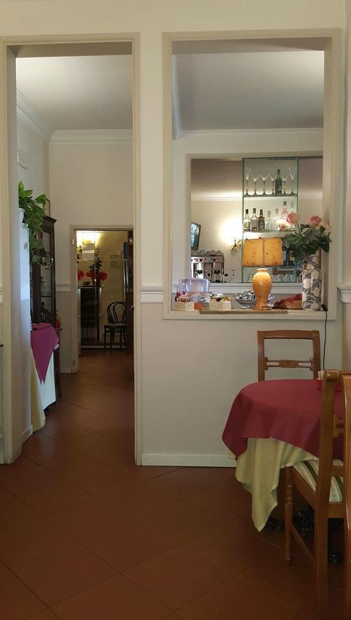 Andrea 3* Florence