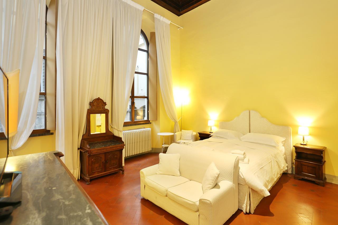 Maison d'hôtes D'epoca Via Santo Spirito 6 2*