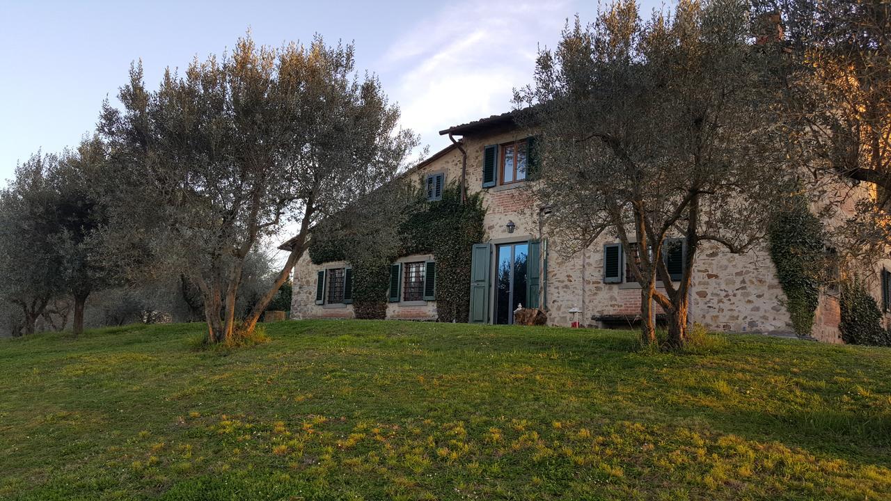 Ulivello Country house