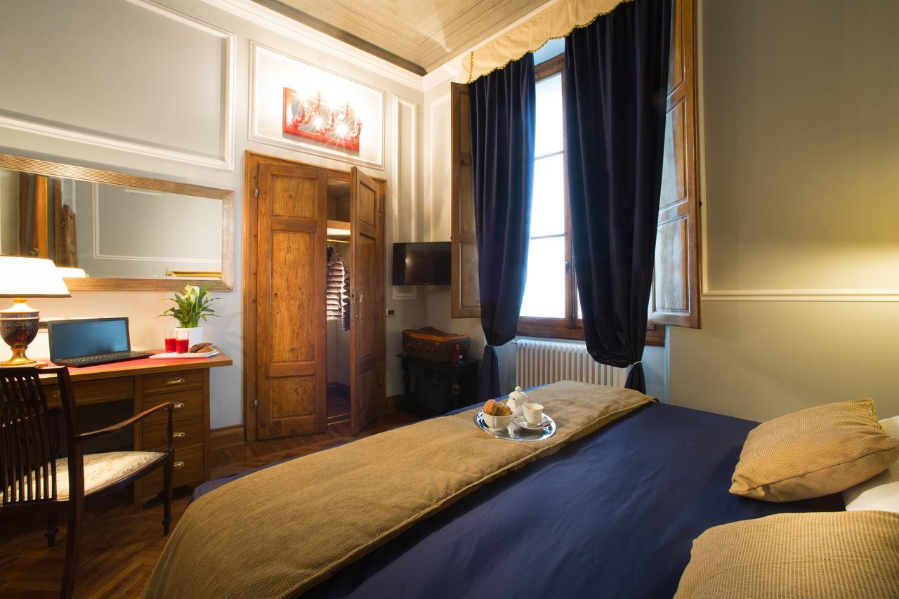 Couette-café Boutique Torre De' Conti Florence