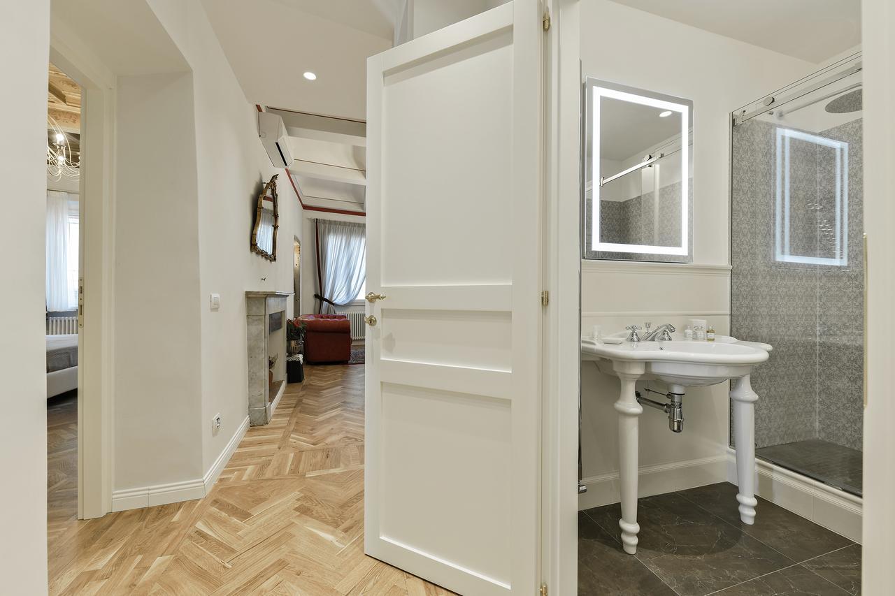 - In Duomo Apartment *