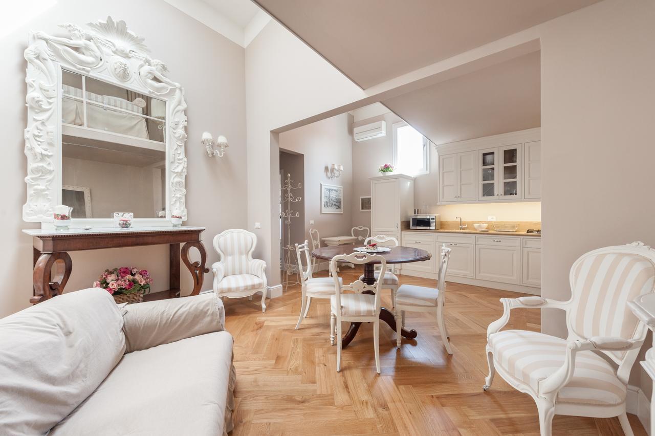 Santaelisabettafirenze1 *