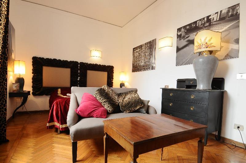 Hemeras Boutique House - Lungarno Vespucci Apartment Florence