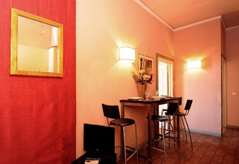 Hemeras Boutique House - Lungarno Vespucci Apartment