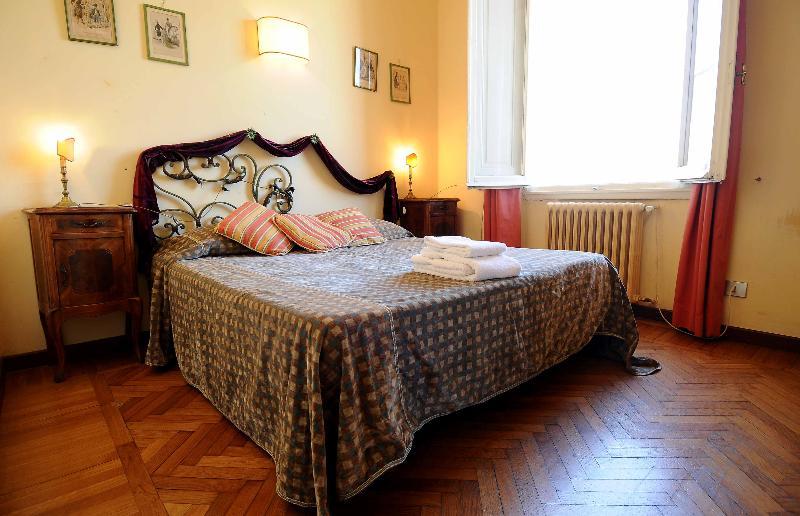 Hemeras Boutique House - Lungarno Vespucci * Florence