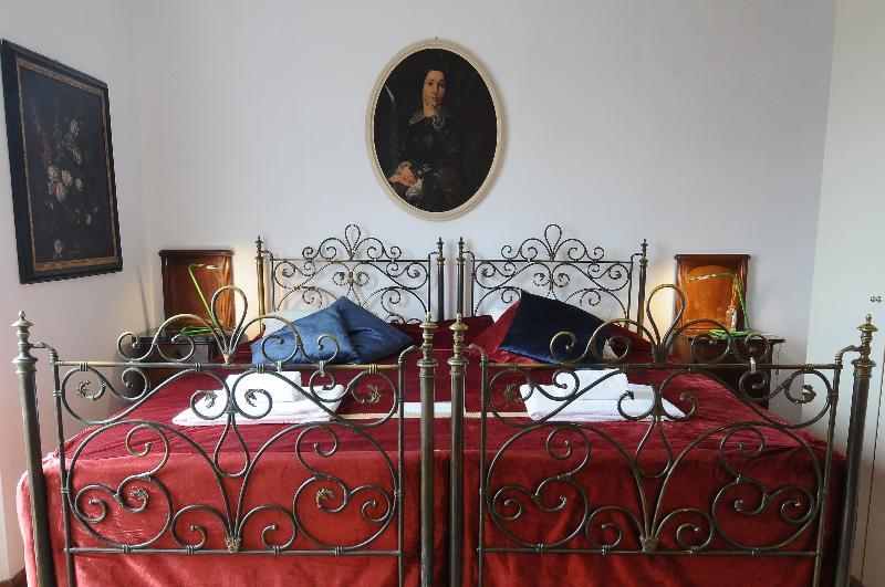 Hemeras Boutique House - Lungarno Vespucci Apartment Florence