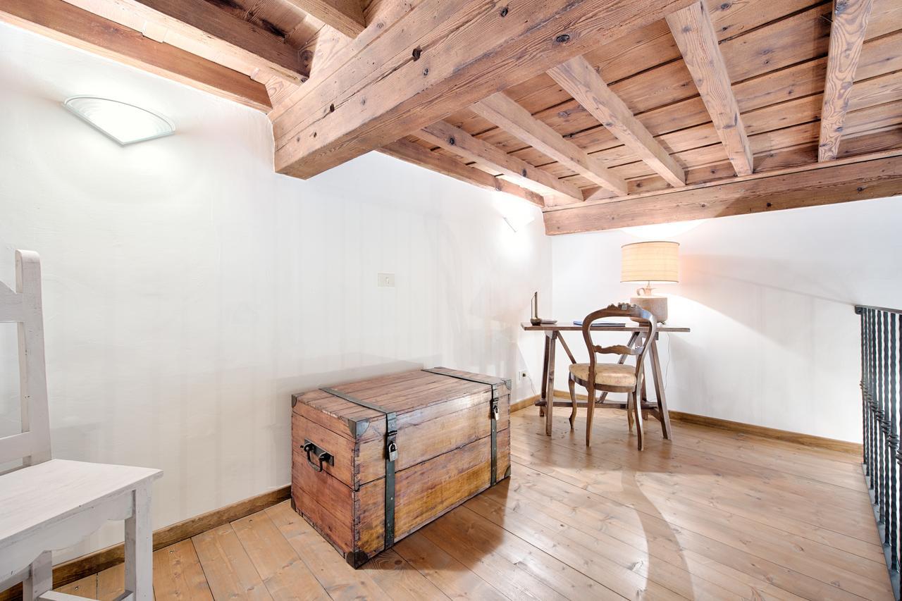 Apartment Corte Al Duomo By Mmega