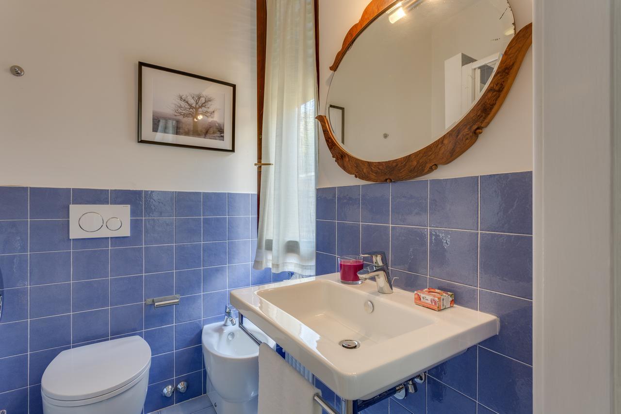 Piazza Santa Felicita Apartment *