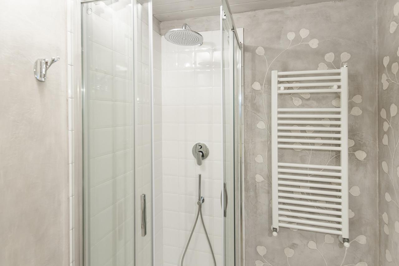 Contemporary Conce 2 Bedrooms Flat Florence