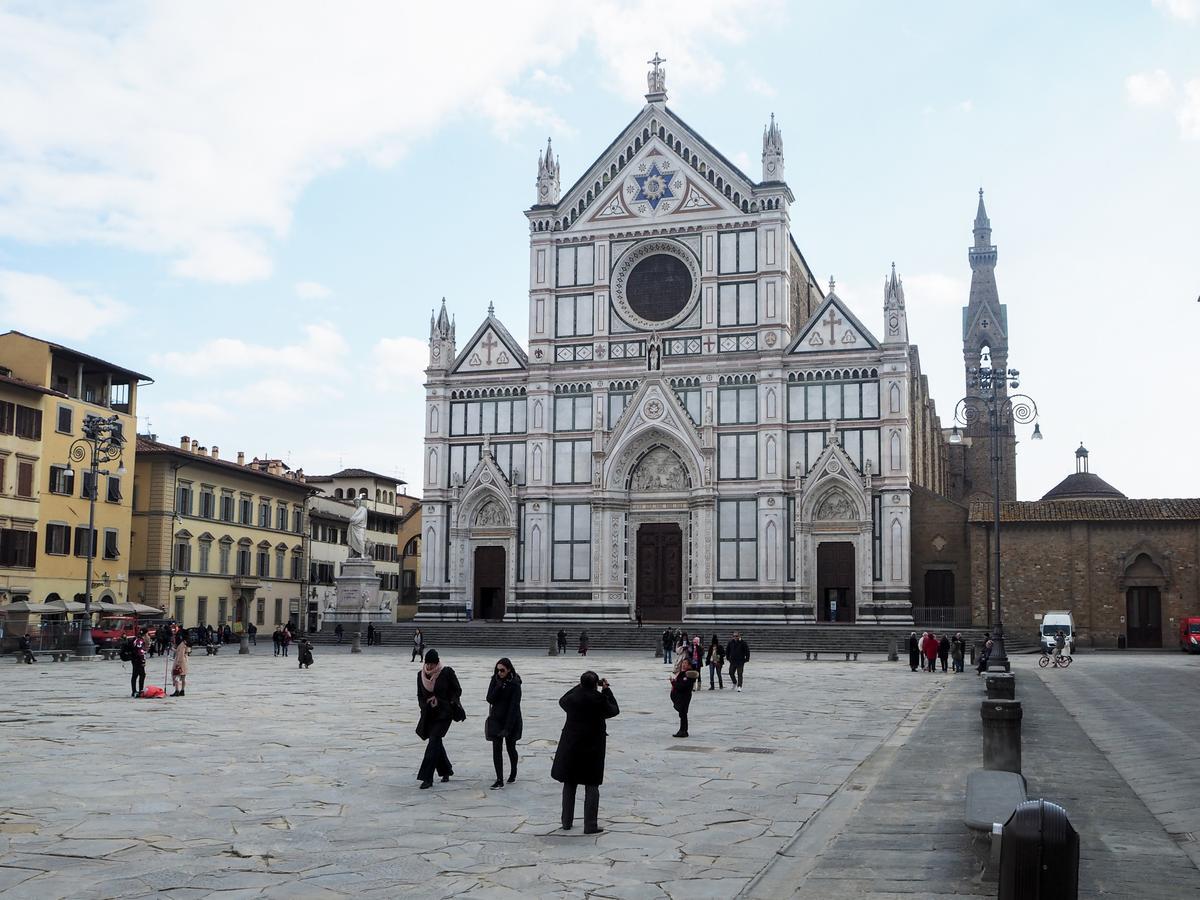 Contemporary Conce 2 Bedrooms Flat Apartment Florence