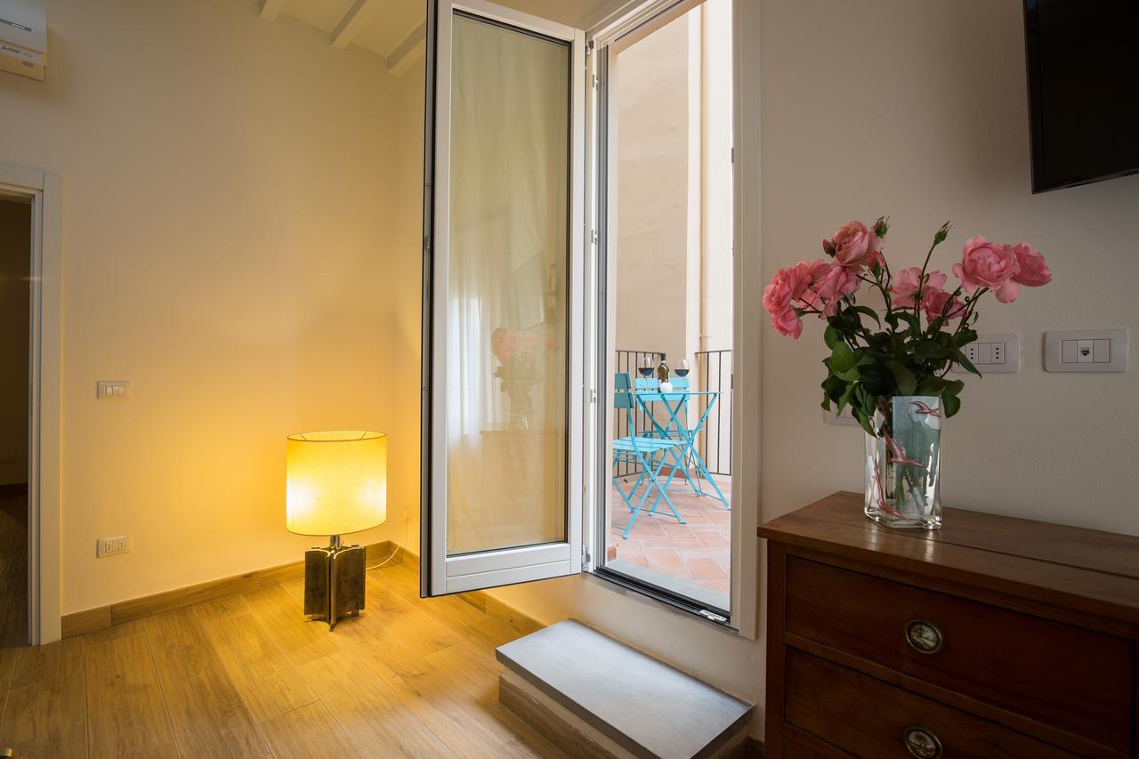 - Fiesolana Balcony