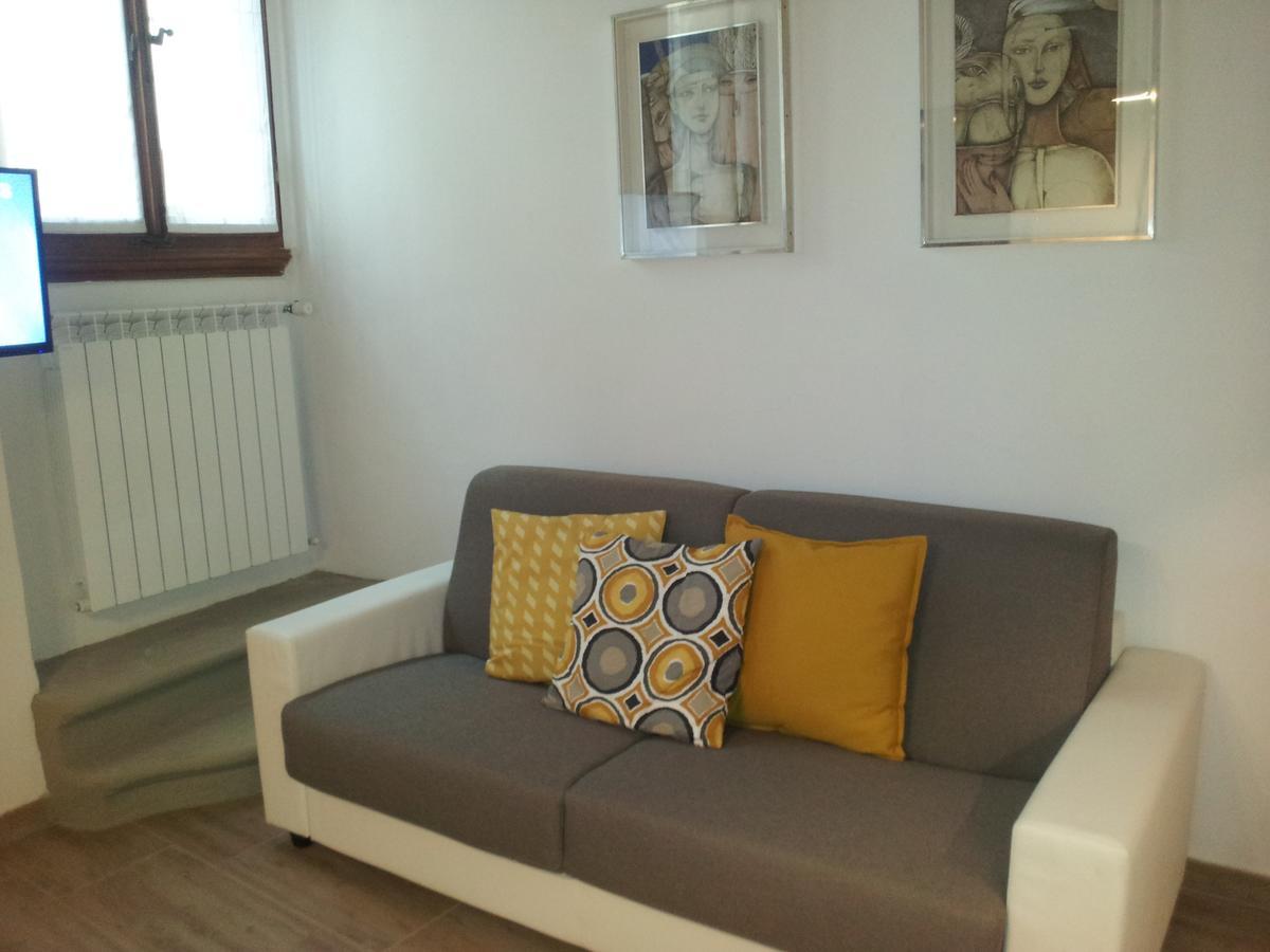 Guelfa House Florence