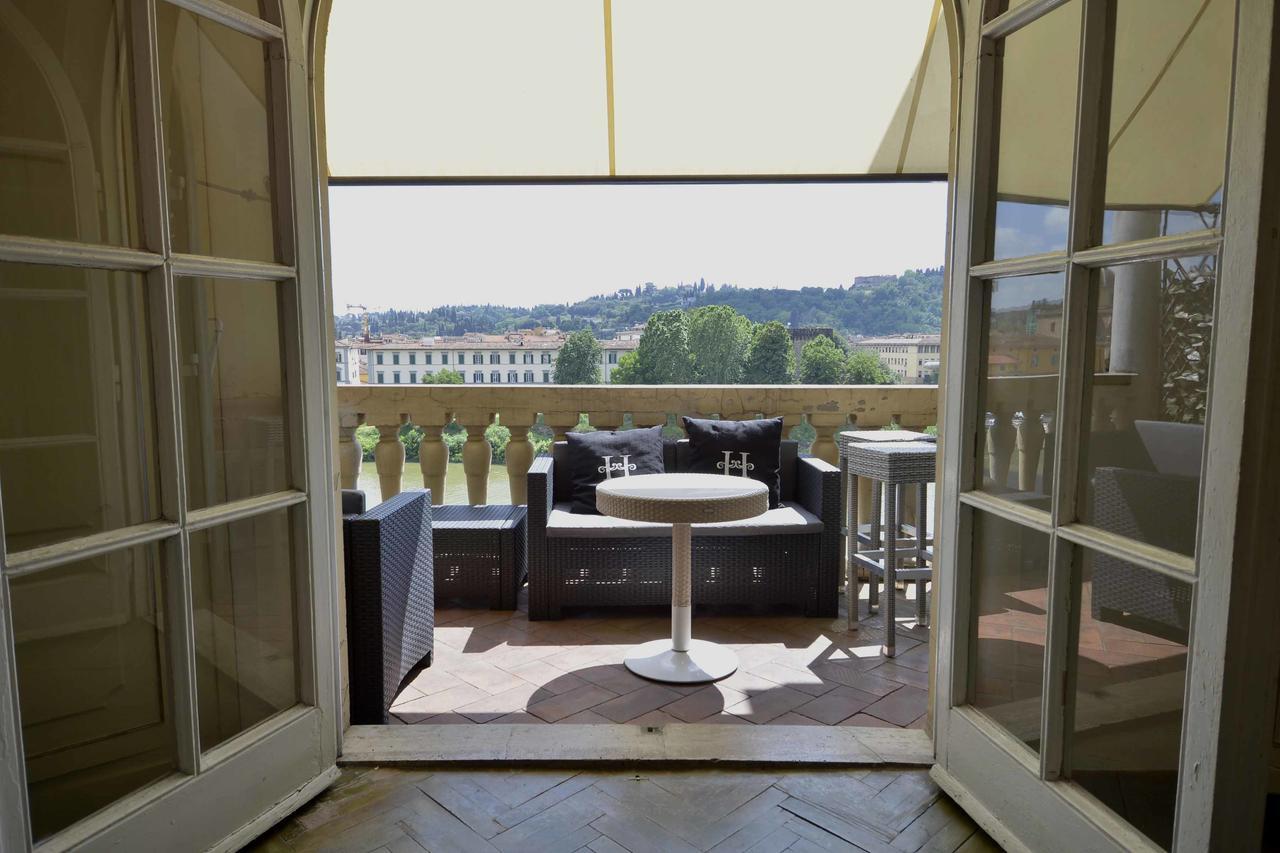 Apartment Hemeras Boutique House - Lungarno Vespucci Florence
