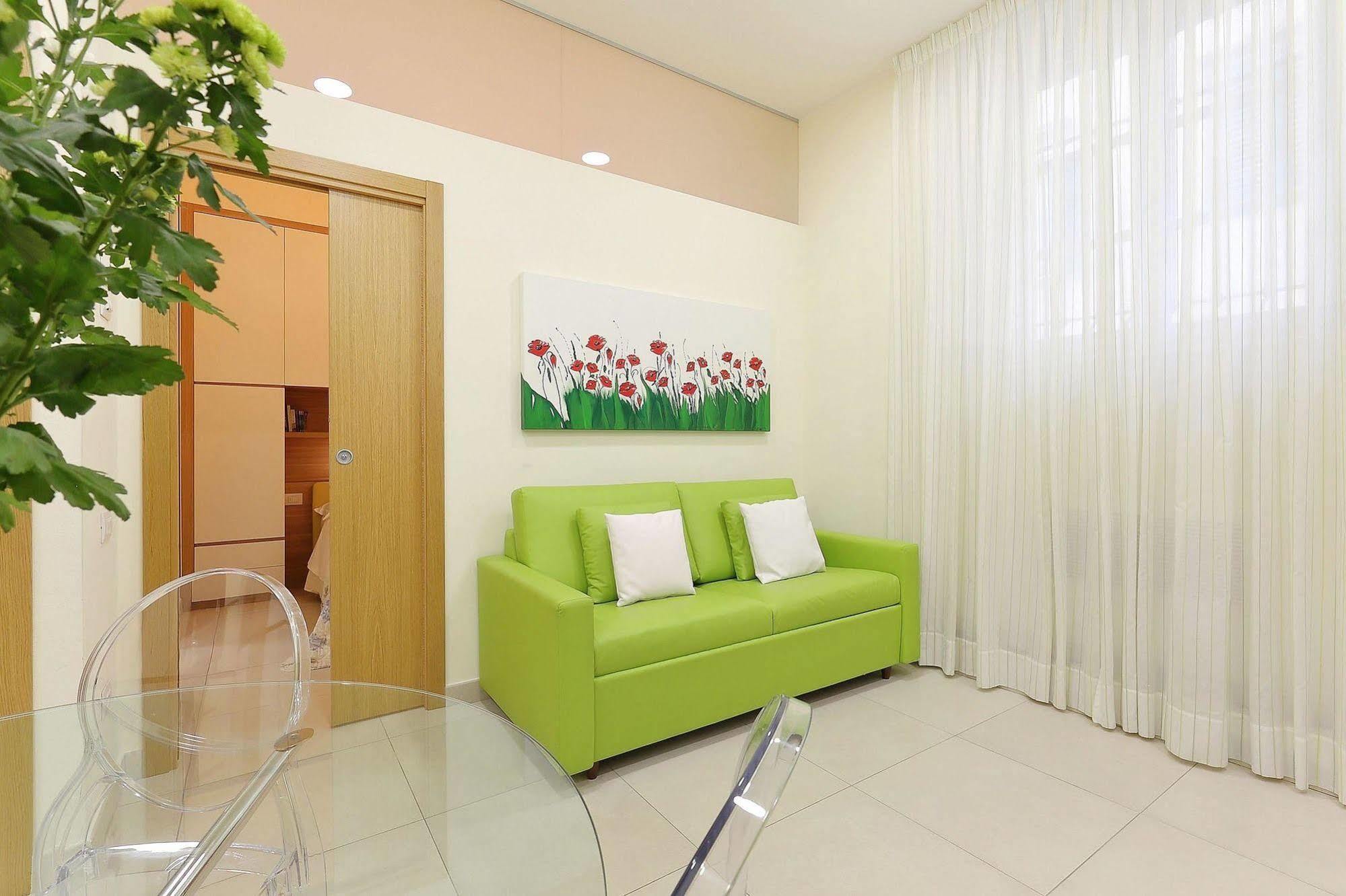 Apartment In Colors *
