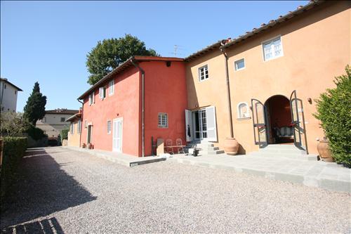 Apartment I Giullari *
