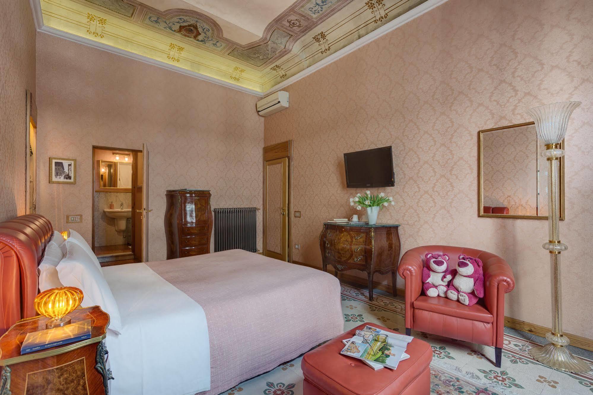 Cavour 10 Hotel Florence