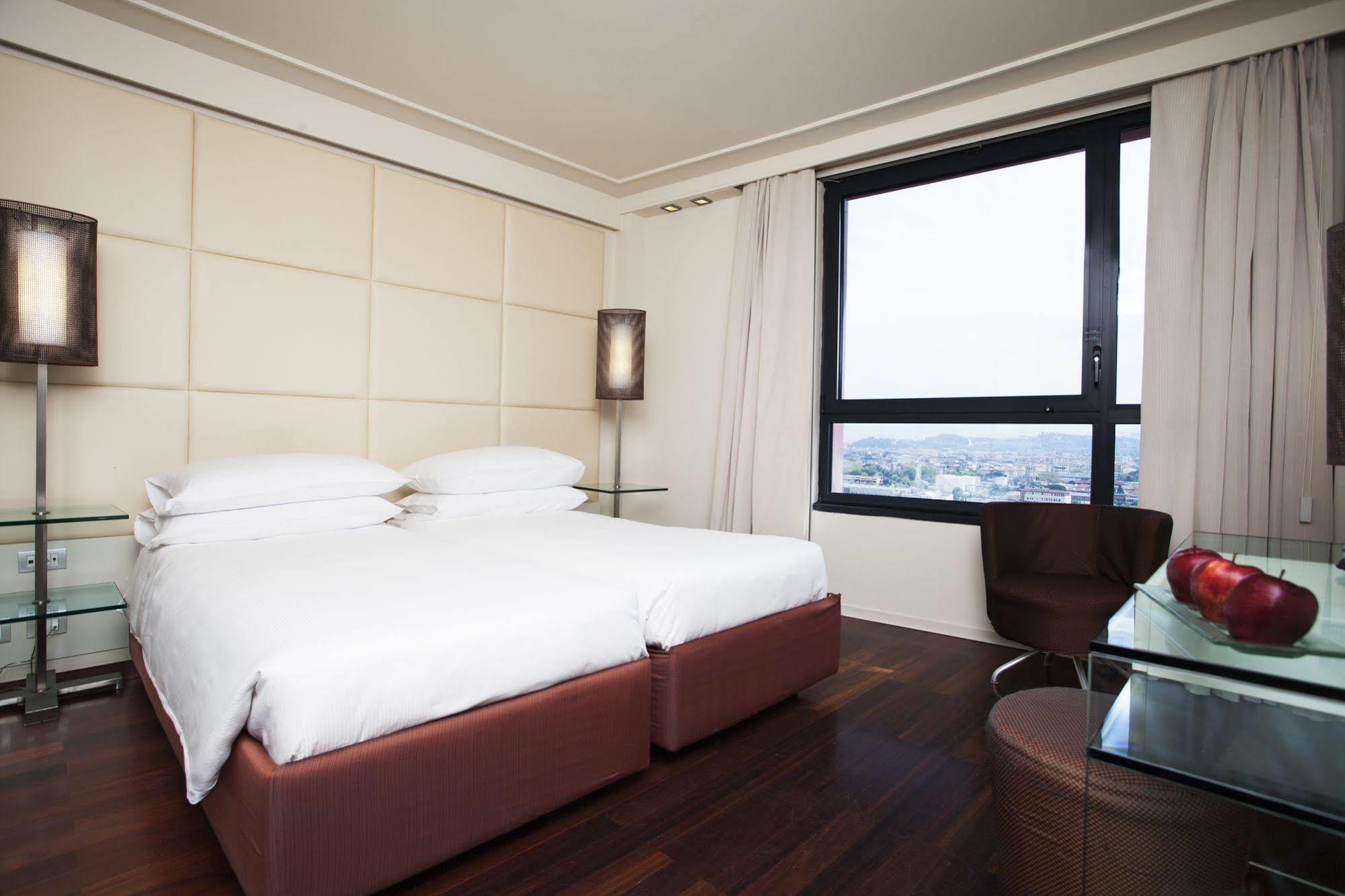 Doubletree By Hilton Metropole Hotel 4*