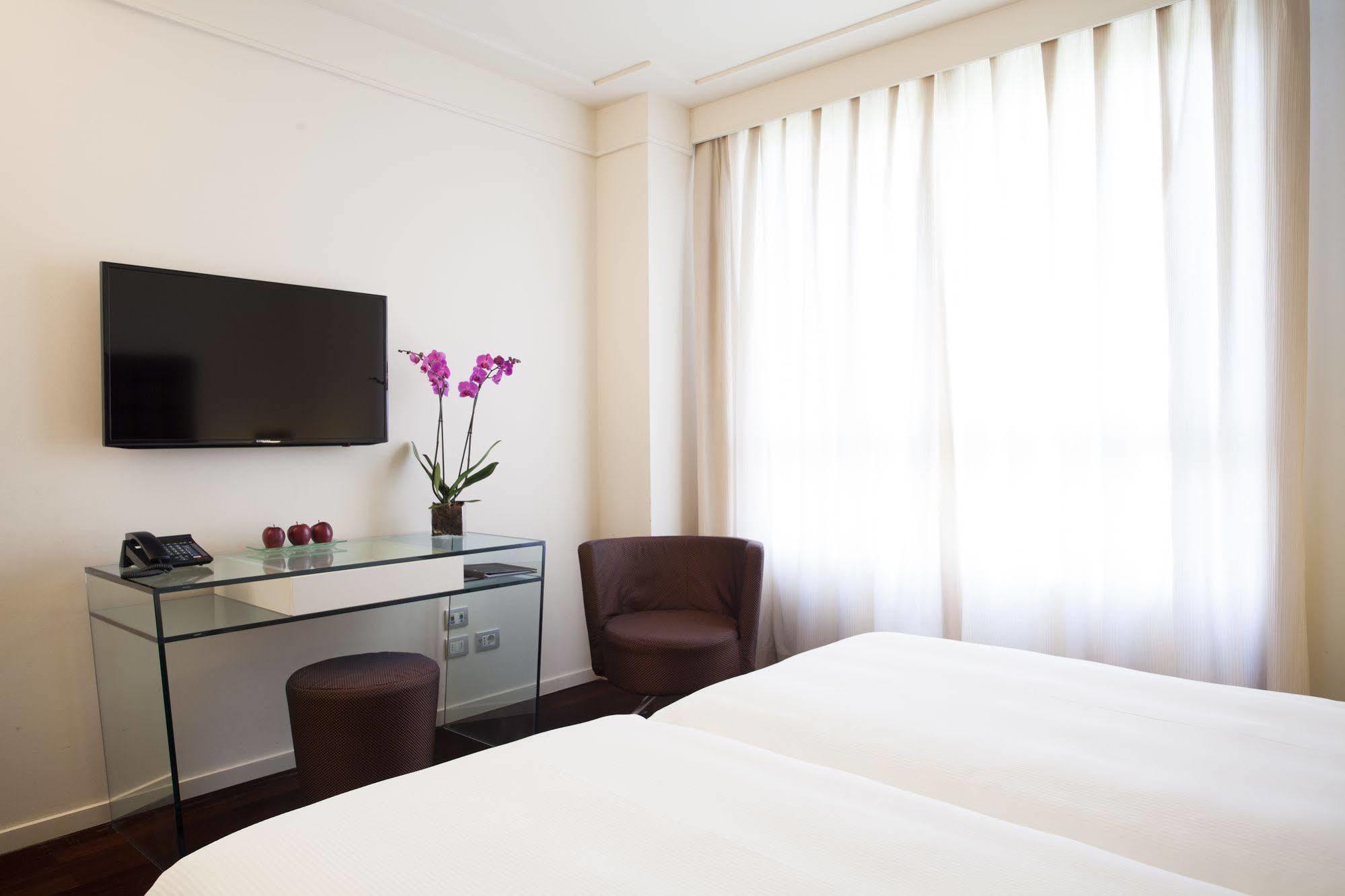 Doubletree By Hilton Metropole