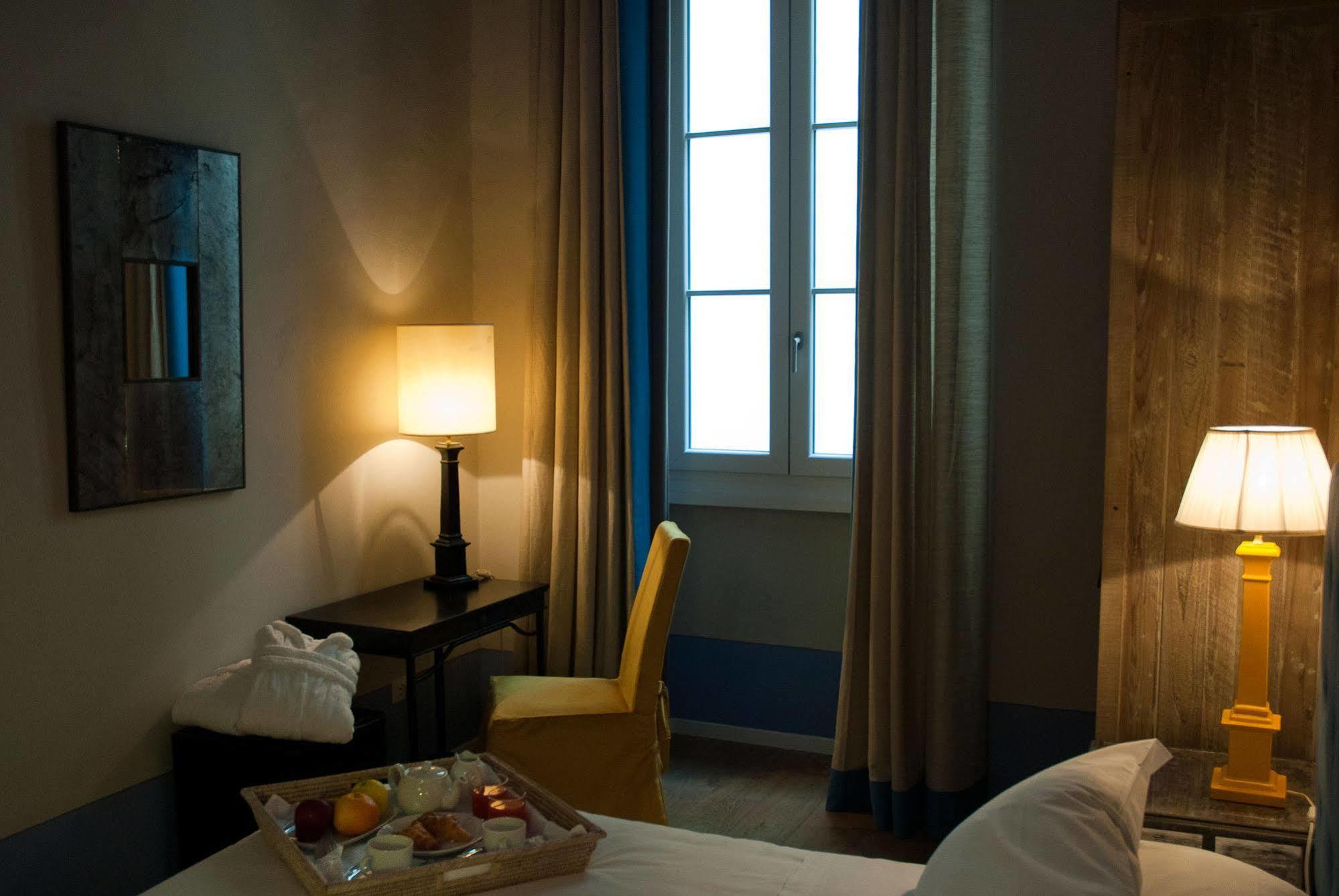 Black 5 Guest house