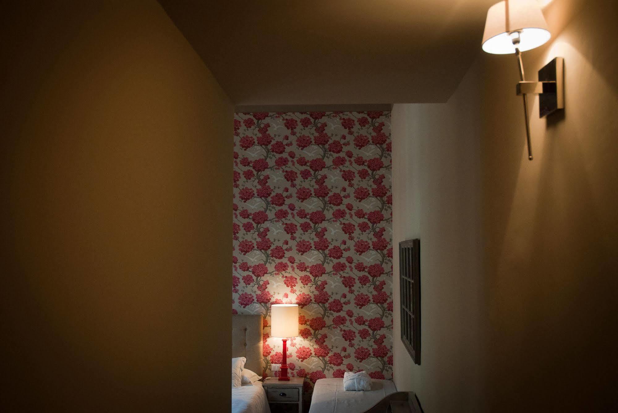Guest house Black 5 2*