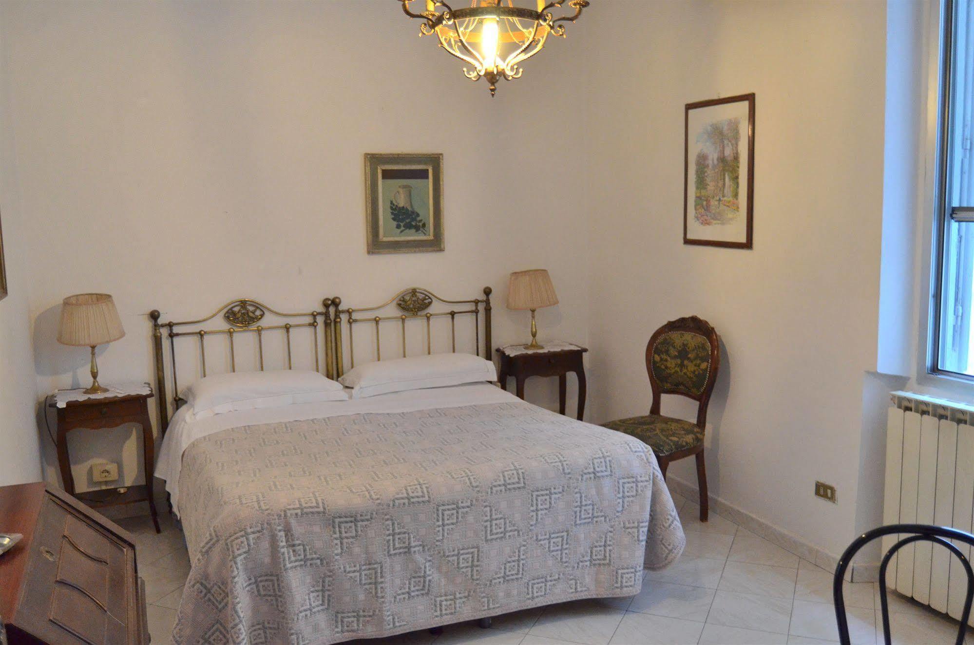 Barbara House - 3* Florence