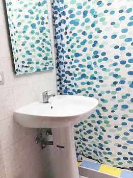 Auberge de jeunesse New *