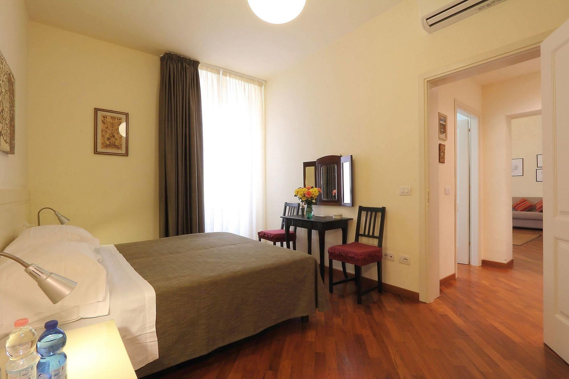 Apartment Relais Martinez Florence