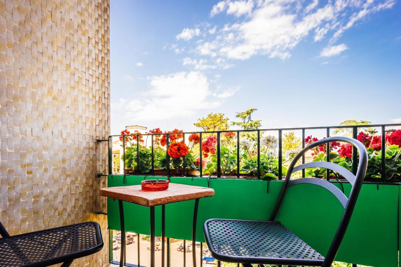 Antiche Armonie Couette-café 2*