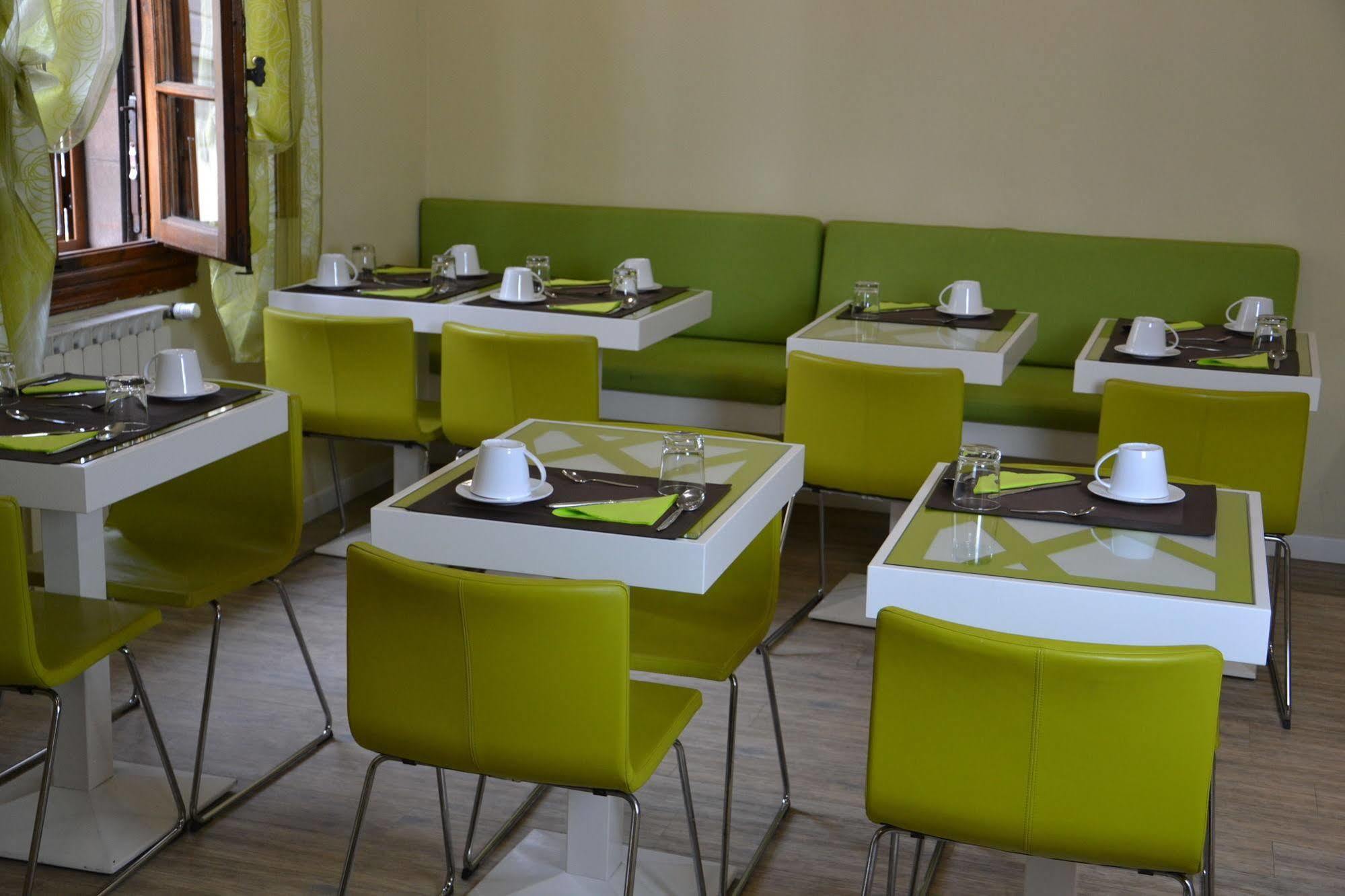 B&B Leopoldo Bed & Breakfast