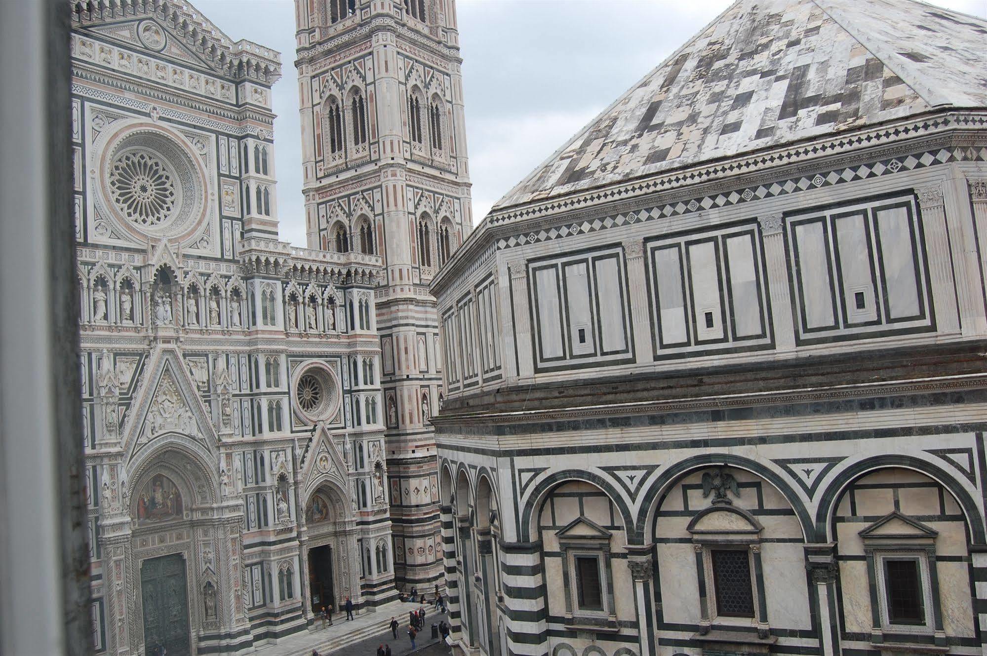 Couette-café Duomo View 2*