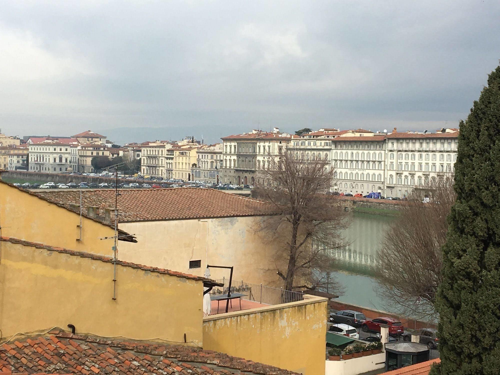 Bed & Breakfast La Torre Del Cestello - Residenza D'Epoca 3*
