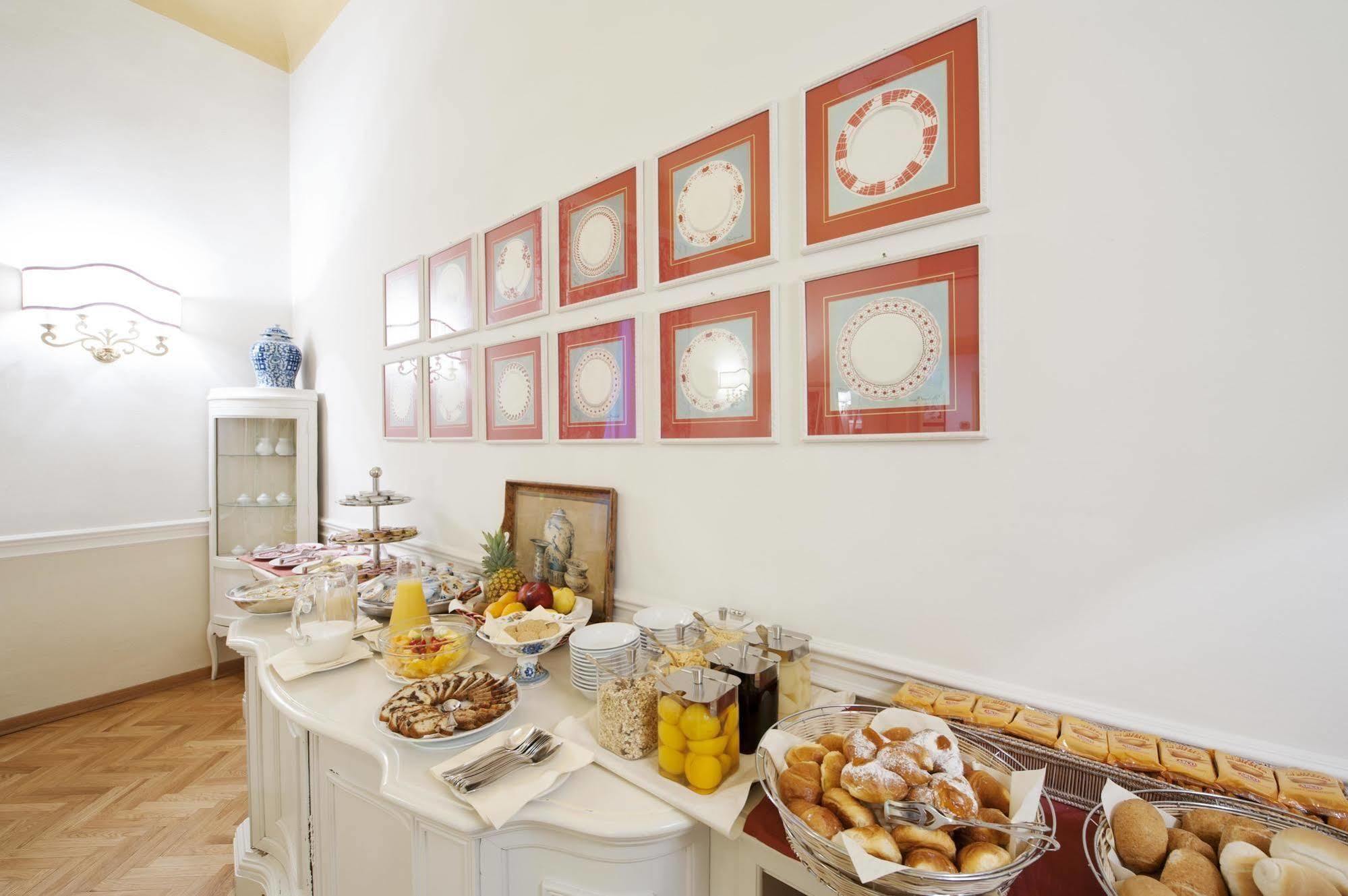 Apartment Palazzo Ruspoli Florence