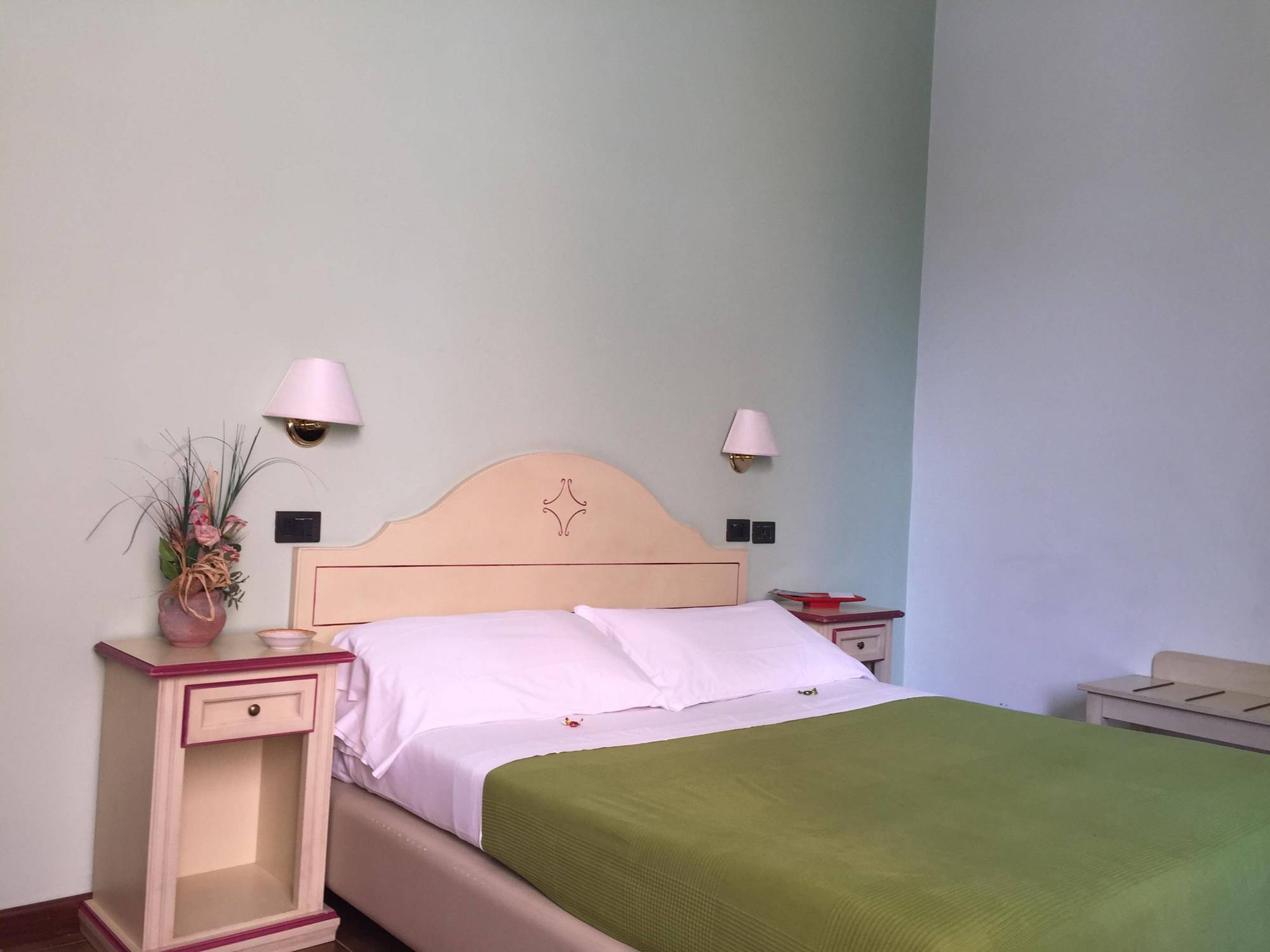 Hotel Benvenuti 2*