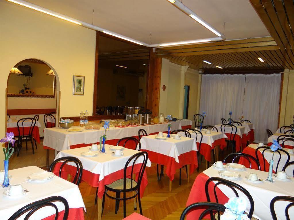 Hotel Ascot