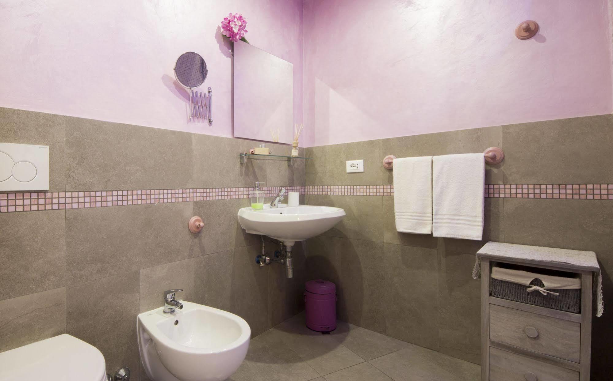 Couette-café Ridolfi 2*