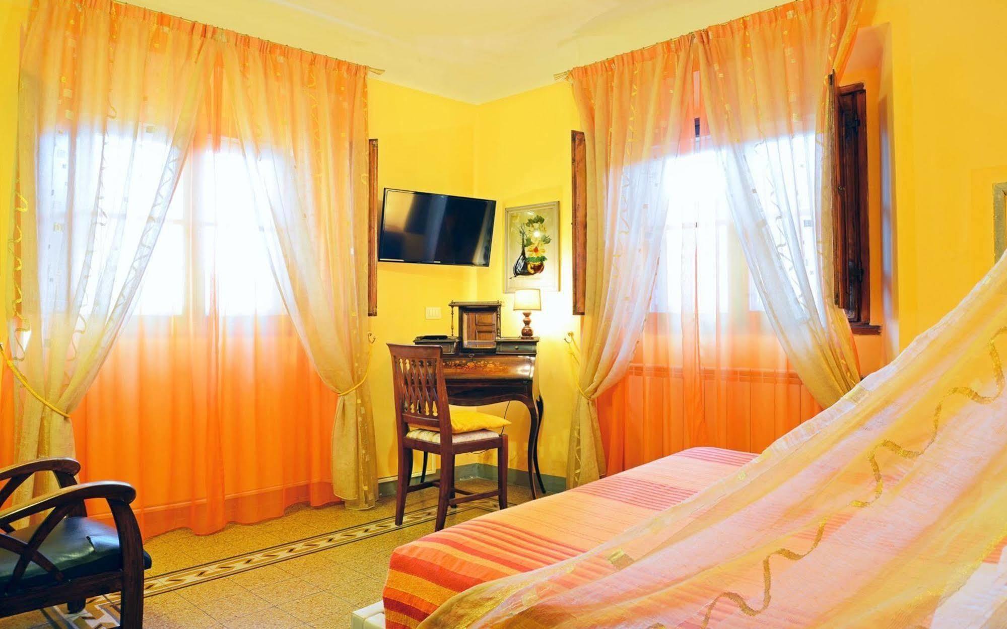Sani Tourist House Maison d'hôtes 3*