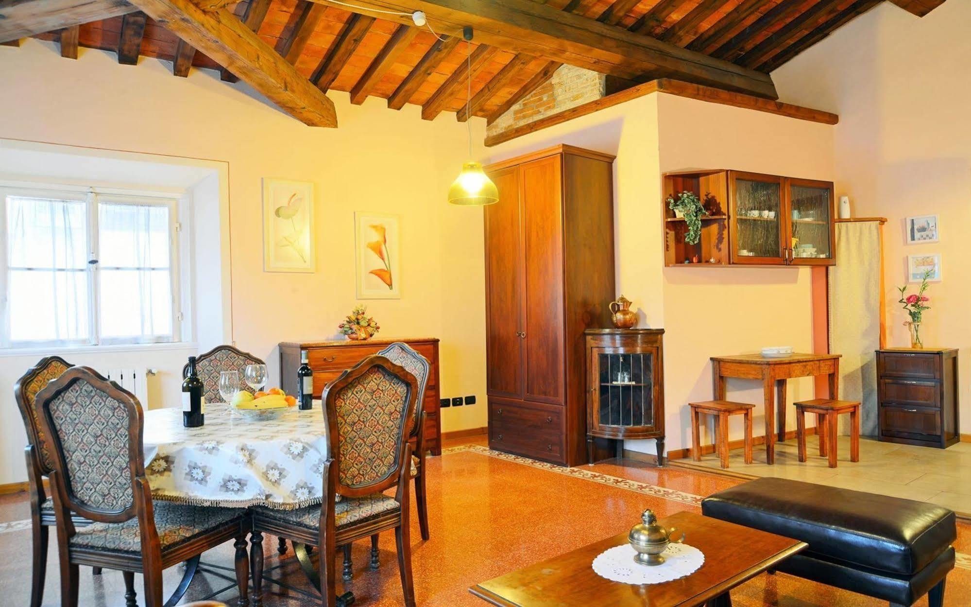 Sani Tourist House Maison d'hôtes 3*