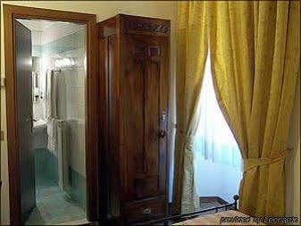 Couette-café Relais Il Campanile 2*