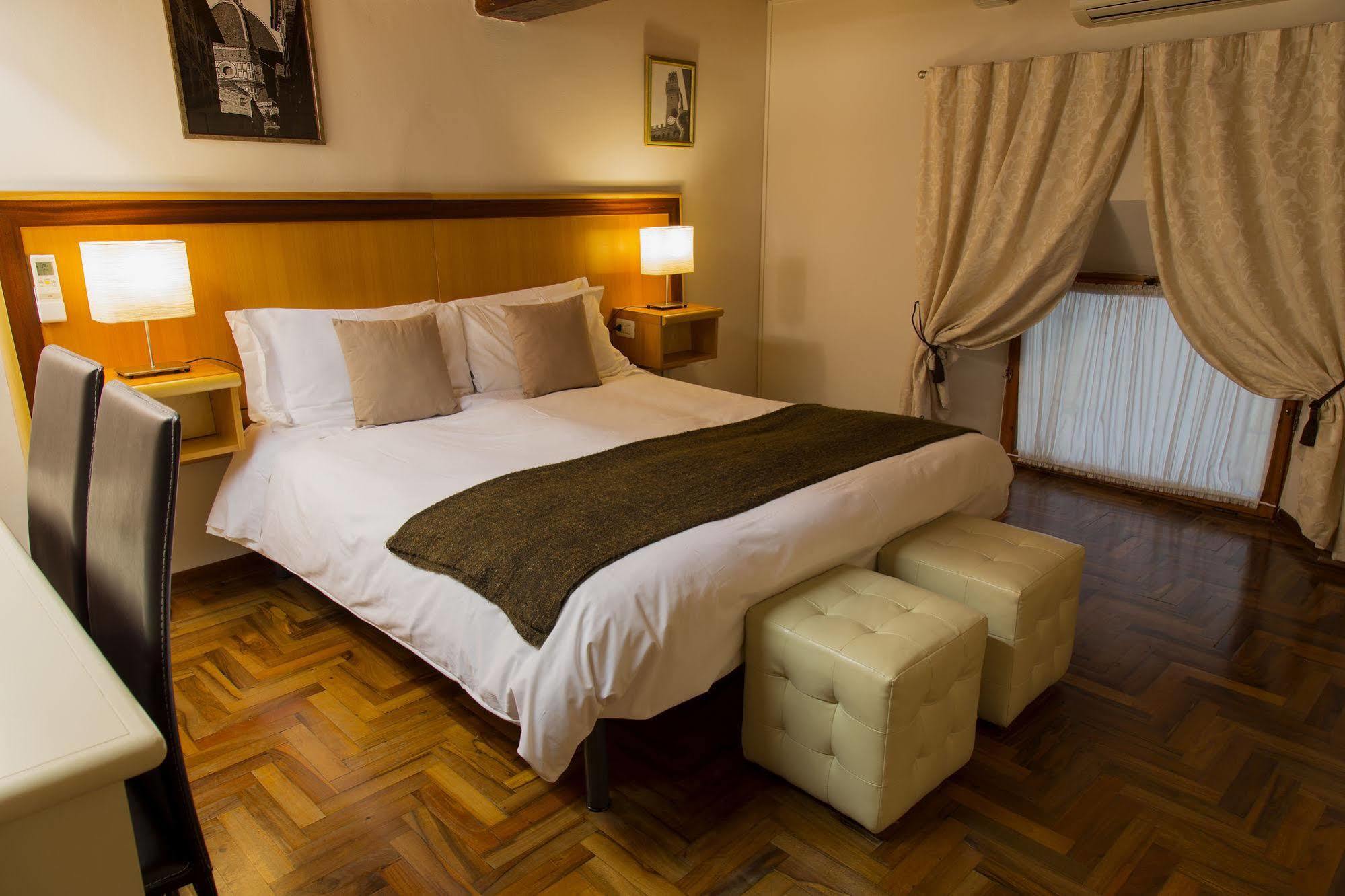 Guest house Firenze Apartments