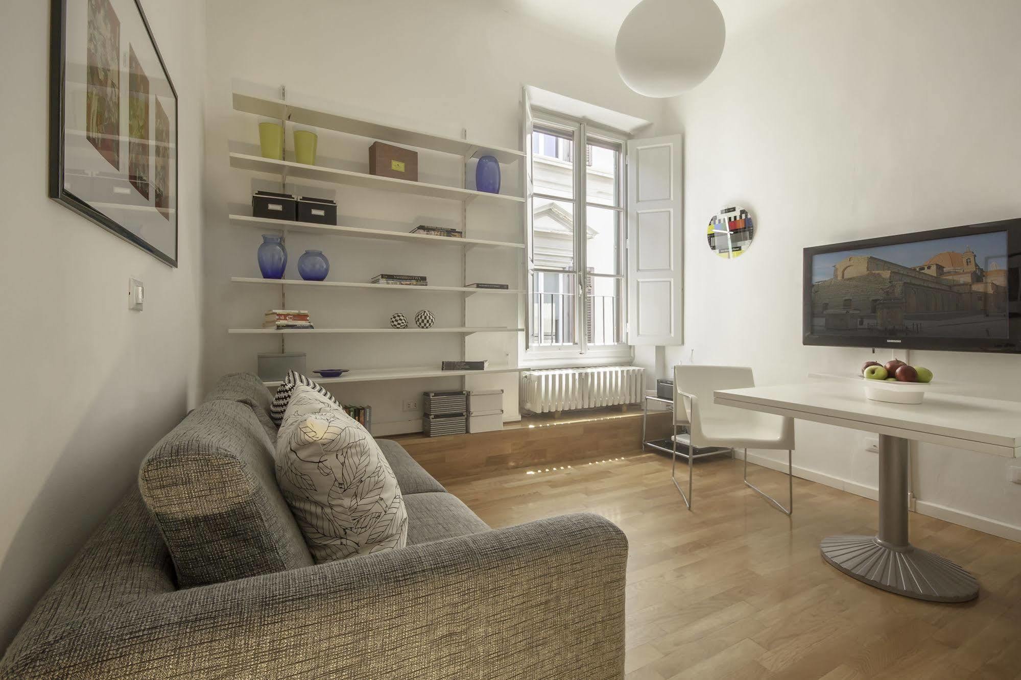 - In Duomo Apartment Florence