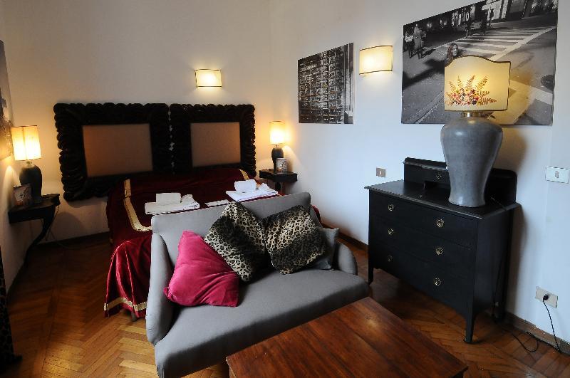 Apartment Hemeras Boutique House - Lungarno Vespucci Florence