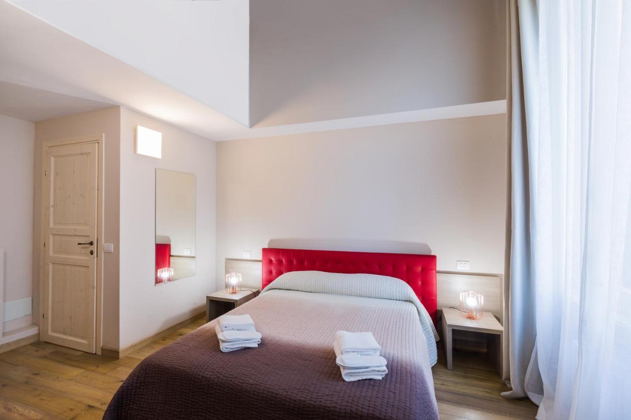Bed & Breakfast Vrooms All'angolo Del Duomo Florence