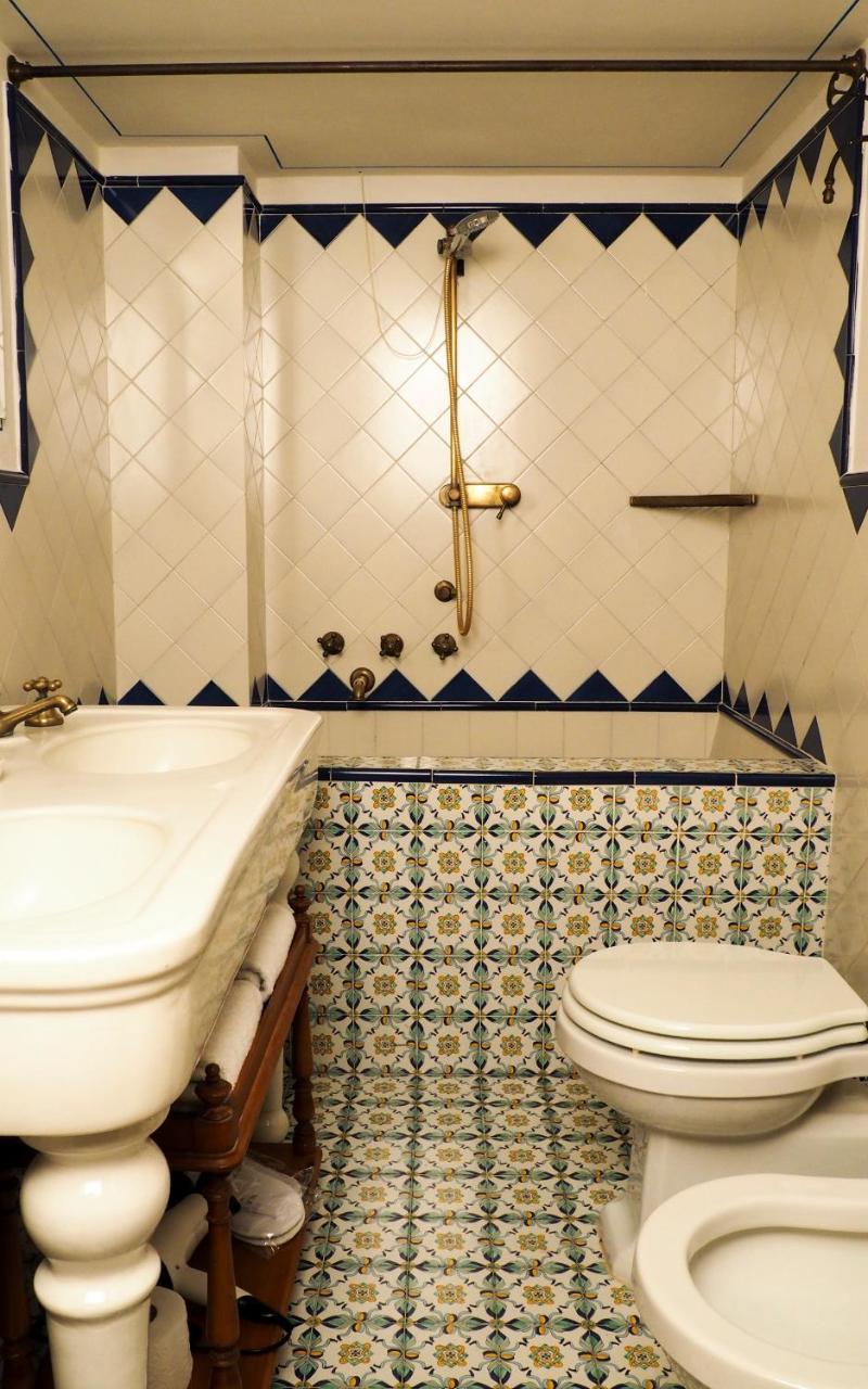 Guest house Aqa Palace 3*