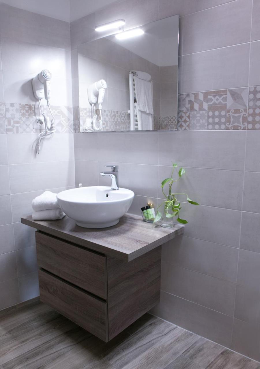 Giuliani Guest house