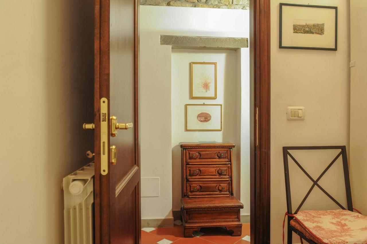Apartment In Front Of Palazzo Gucci *