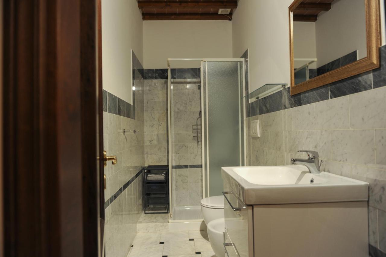 Apartment In Front Of Palazzo Gucci *