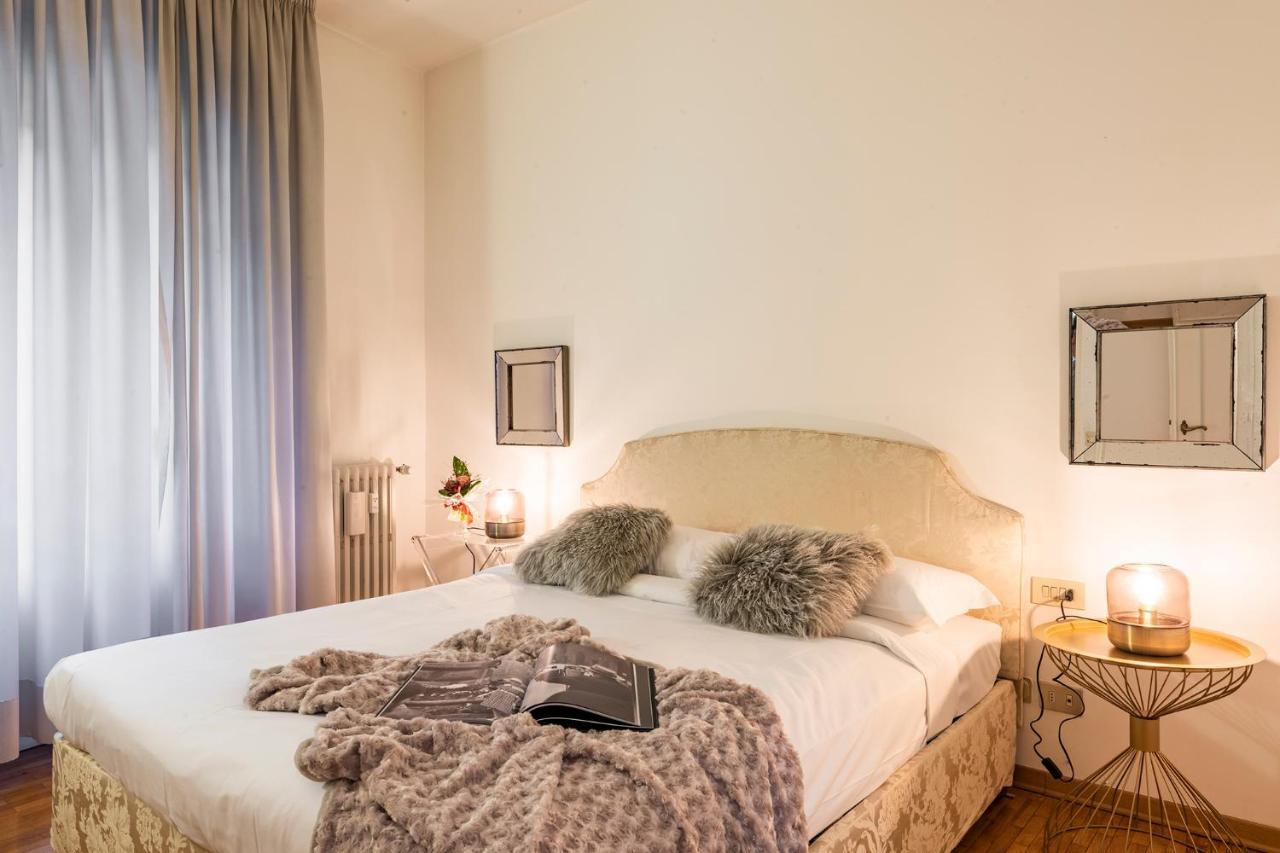 Apartment - Elegant Arno View Florence