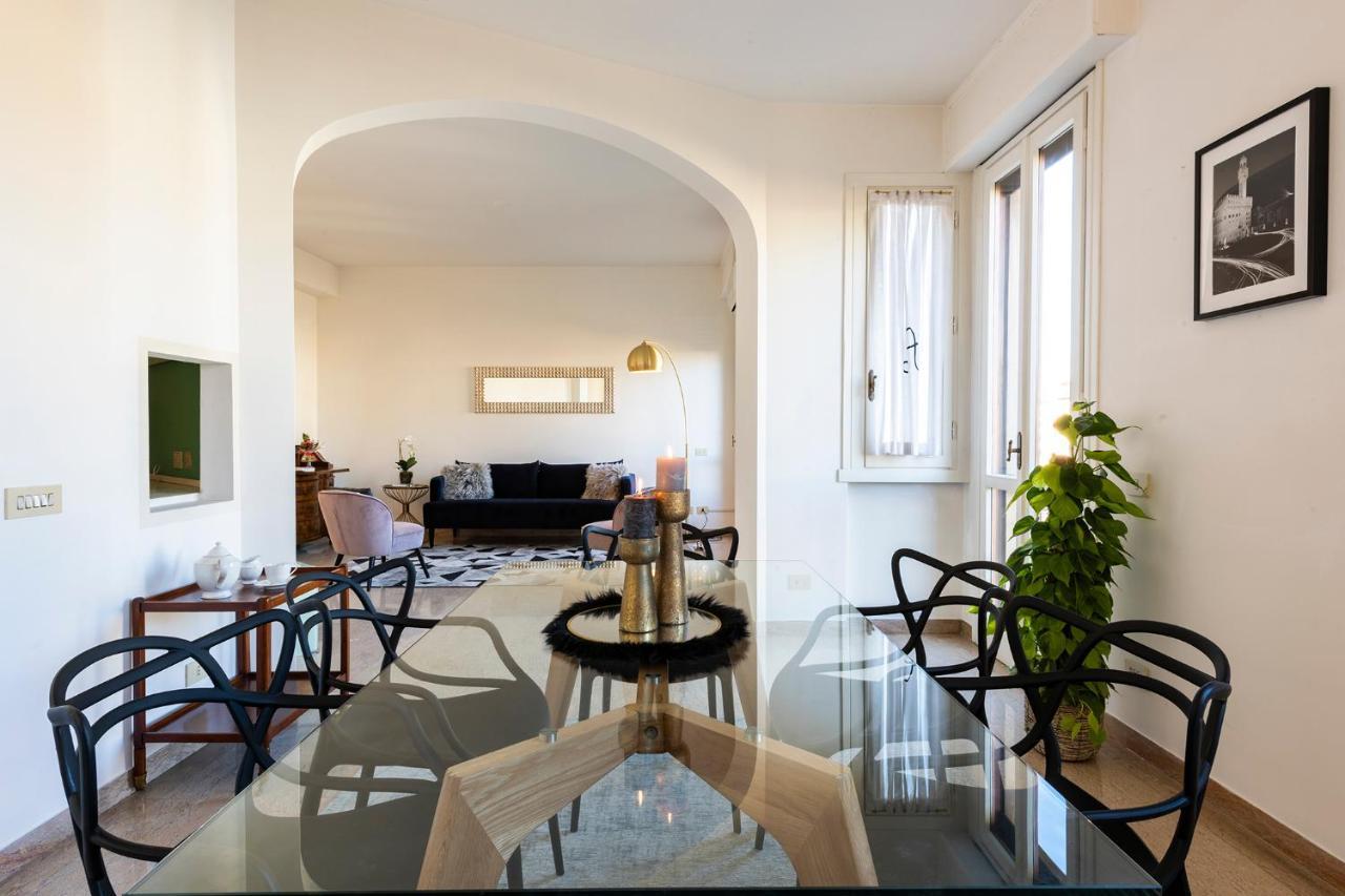 Apartment - Elegant Arno View Florence